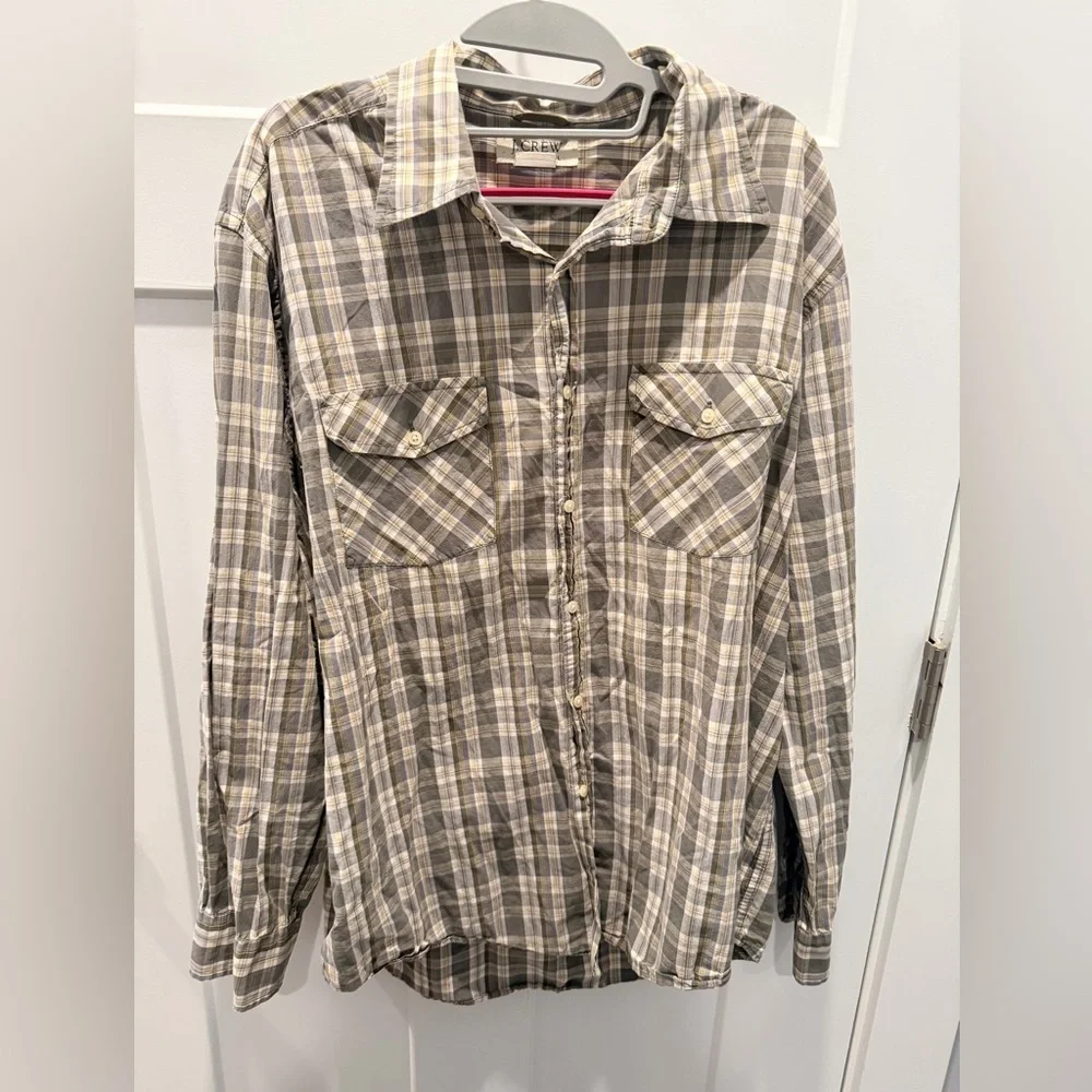 J.Crew Men’s Plaid Button-Up Shirt Size L